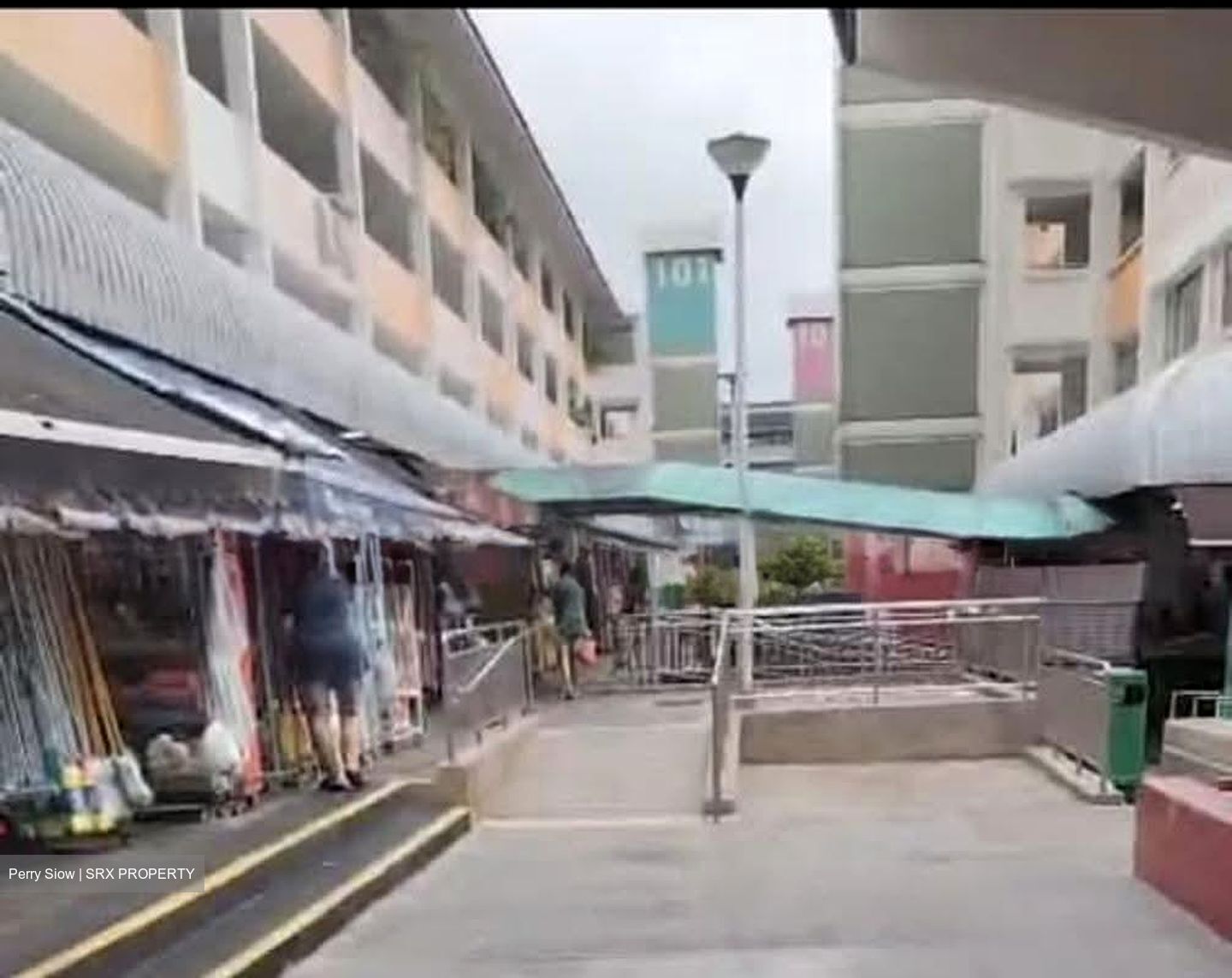 Chong Pang City (D27), Shop House #615072311